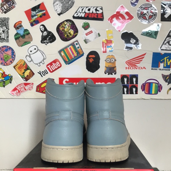 Air Jordan 1 HI Mica Green - Picture 2 of 4